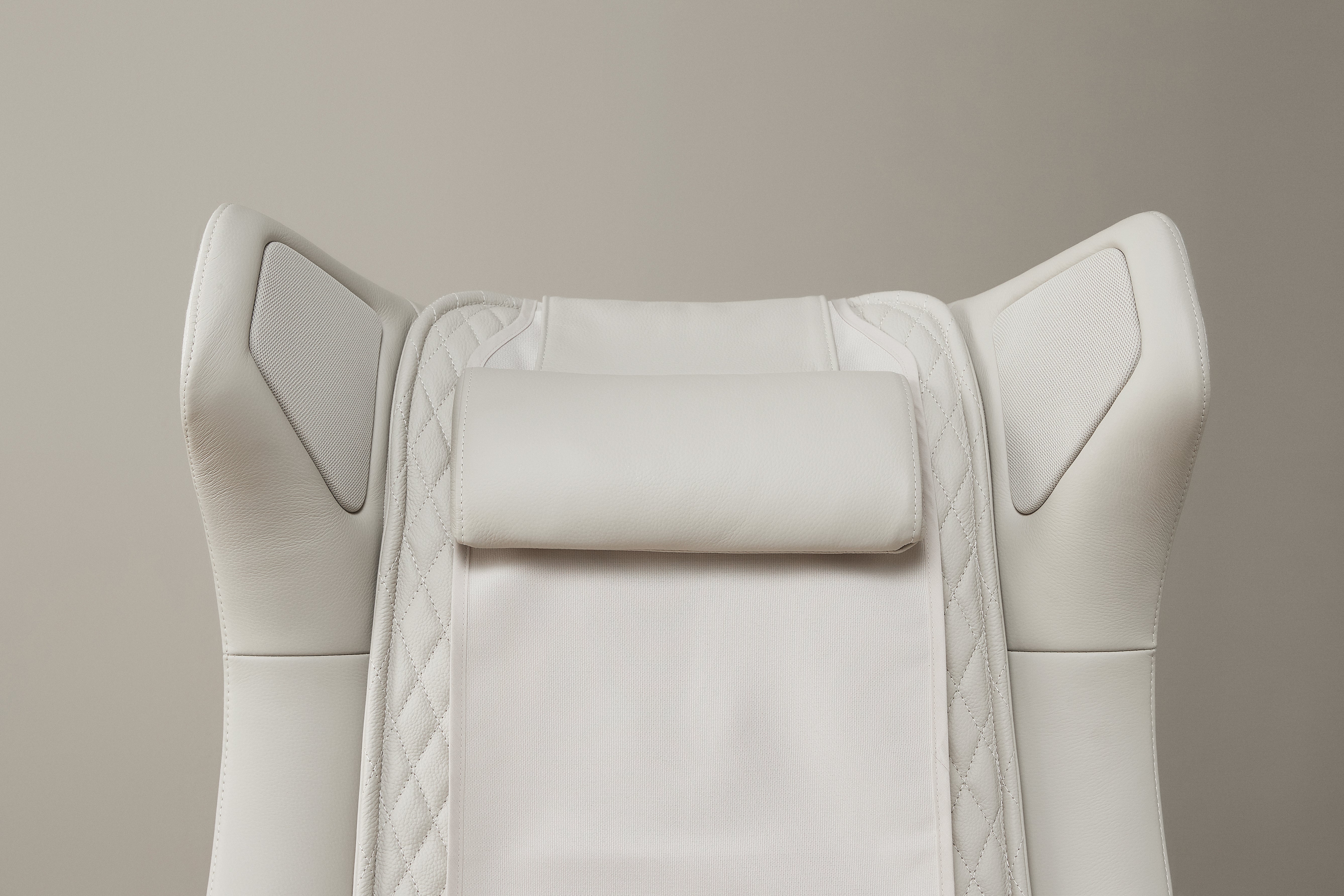 CERAGEM M4 Massage Chair