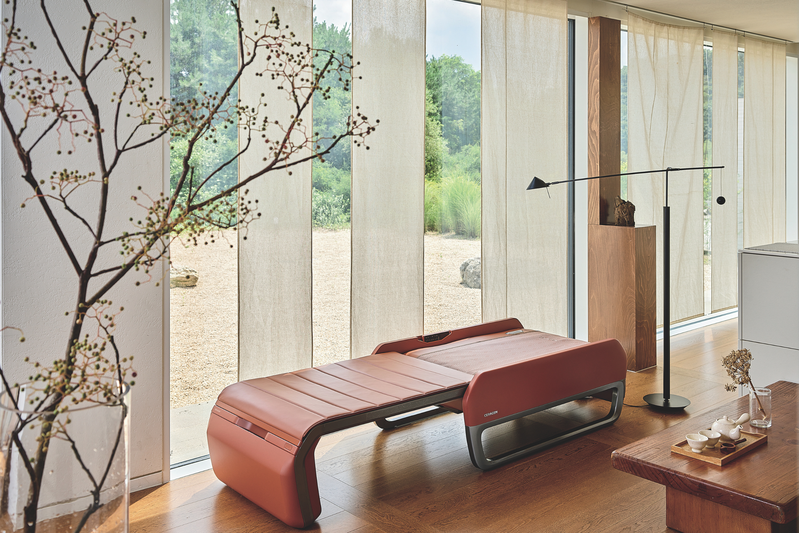 CERAGEM V7 Therapeutic Massage Bed